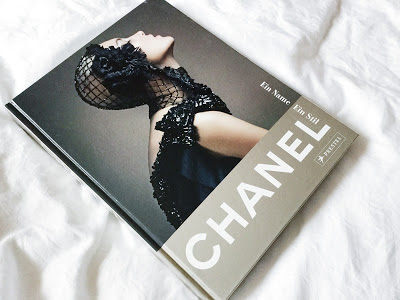[Rezension] Chanel. Ein Name. Ein Stil. – Jérôme Gautier