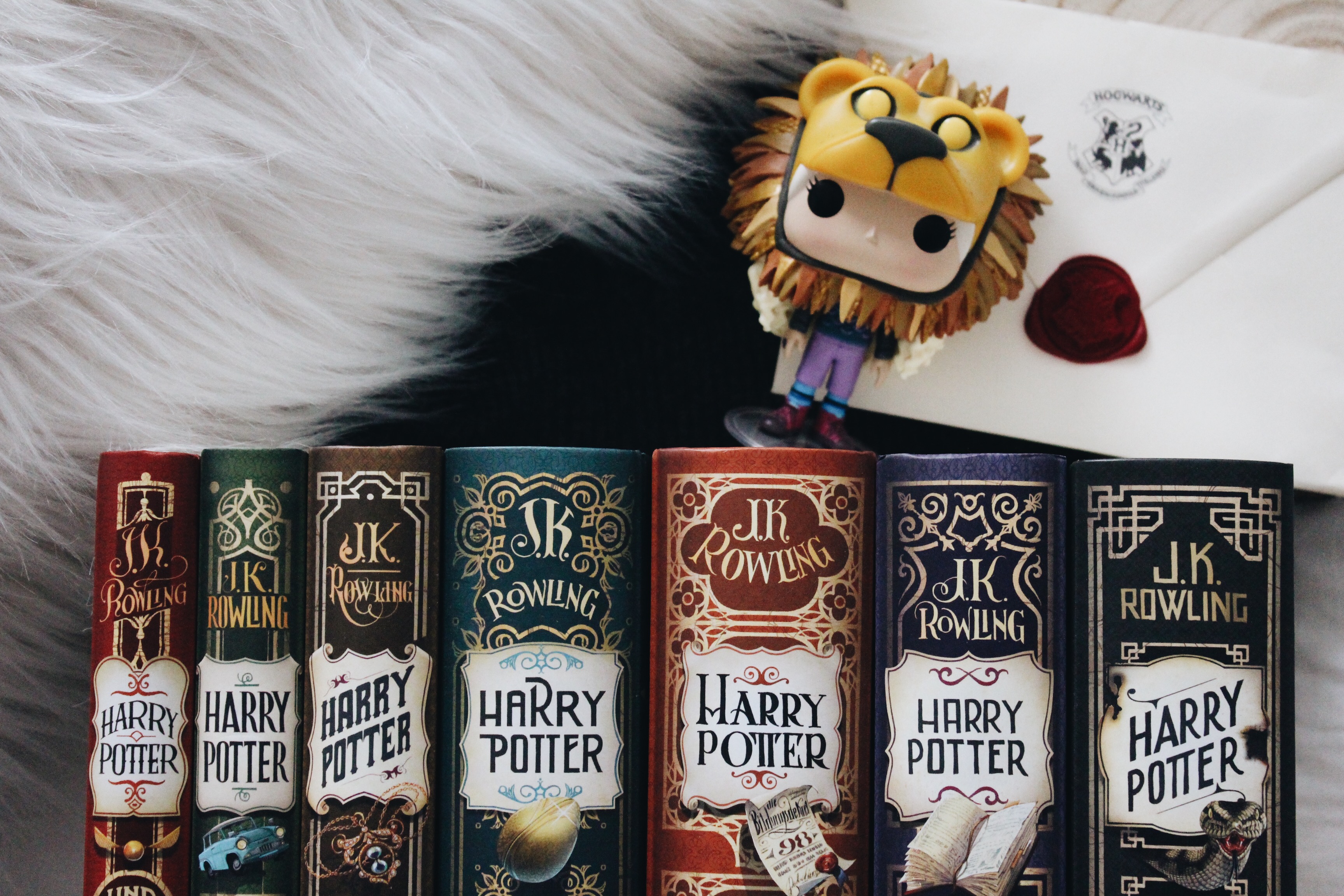 Die Neuen Harry Potter Bucher Werbung Miss Foxy Reads